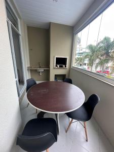 Apartamento Novo e Completo na Melhor Rua dos Ingleses