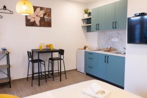 Modern Sea View Studio