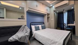 Modern Studio Unit at Victoria Sports Tower