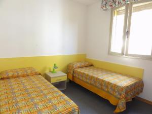 Apartment in seafront condominium with terrace