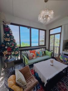 Villa Roco Private Beachfront Villa at Elyu