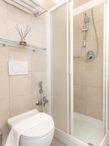 Antonino Warm Escape Near Florences Treasures