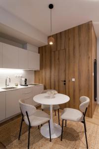 Heart of Athens Suites