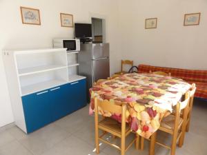 Flat in a house with garden