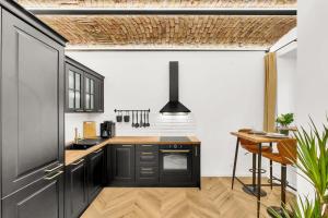 The Magnificent Urban Hideaway