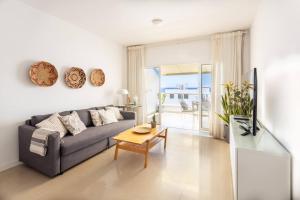 El Charco - Terrace Central 2 Bedroom Apartment