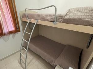 Colorful flat with garden-Beahost