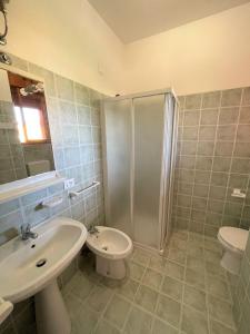 Flat in a house with shared pool