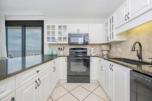 Phoenix VII 71501 condo