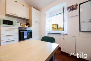 Beach 6M, 1BR, AC, Wifi, Parking by Tilo