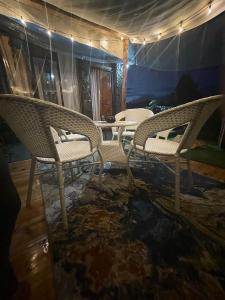 Lees Grandmas Will Cottage