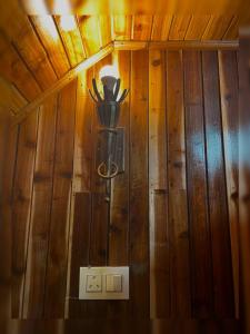 Lees Grandmas Will Cottage