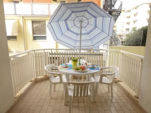 Coastal apartment with terrace