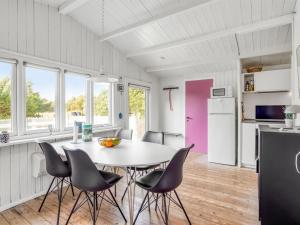 Holiday Home Heinke - 2km from the sea by Interhome