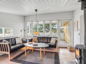 Holiday Home Heinke - 2km from the sea by Interhome