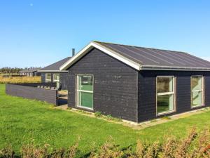 Holiday Home Kirsi - 1-6km from the sea by Interhome