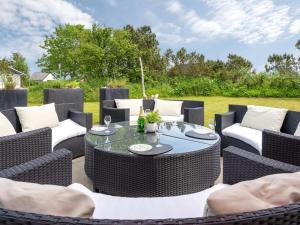 Holiday Home Biorn - 70m from the sea by Interhome