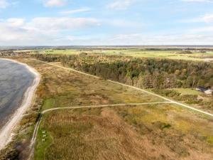 Holiday Home Eisa - 300m to the fjord by Interhome