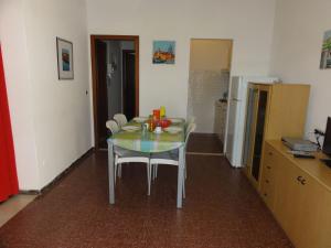 Semi-detached villa in a quiet area