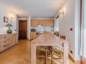 Apartment Vaccari by Interhome