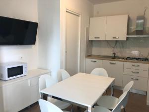 Modern terraced house