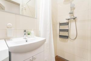 Zakrzewska 8 SuperApart