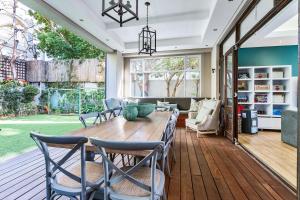 Exceptional Family Home with & Breathtaking Views