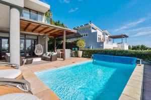 Exceptional Family Home with & Breathtaking Views