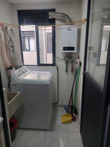 A solo 10 min de Aeropuerto de la de la CDMX y Estadio GNP Vigilancia 24 horas