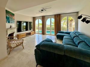 Asia Gardens Villa with private pool in Benidorm