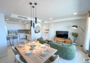 Deluxe seaview terrace apartment 013