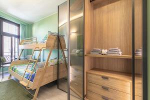 Colore & Design - a due passi Piazza delle Erbe