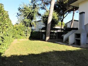 Flat in a villa with balcony