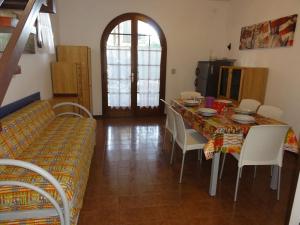Terraced house with private garden in Bibione