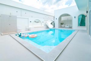 White Heaven Pool Villa Pattaya