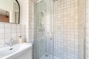 2BR Flat 10min to London Bridge