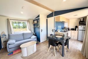 Bungalow & caravane vintage proche plages