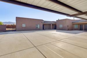 Hike and Explore Apt 3 Mi to Lake Havasu and Dtwn!