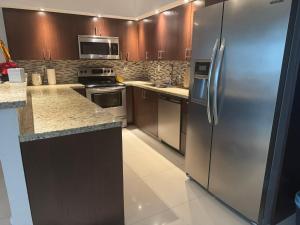 Family Stay Ocean Reserve Resort Sunny Isles