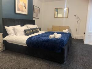 A&A Luxury Stay Tunstall - Grand 5-Bed Residence