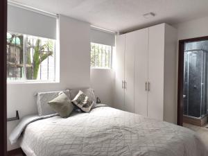 Apartments & Suites Inglaterra 1