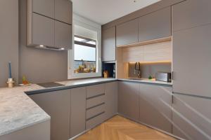 Obsidian Zafiro Amarilla Golf