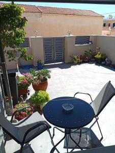 Ενοικιαζόμενα Δωμάτια "ΜΕΡΣΙΝΗ"