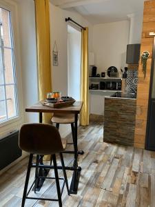 Joli studio au look industriel