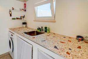 Moncoração Village