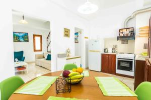 Gardenia Maisonette Rooftop Old Town View