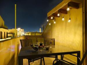 Gardenia Maisonette Rooftop Old Town View