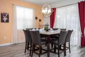 Casa 6Q c Piscina – 10 Min da Disney