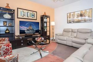 Casa 6Q c Piscina – 10 Min da Disney