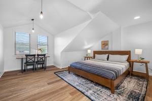 Central Lawrenceville 3 Spacious and Modern Two Bedroom Apartment with Free Street Parking